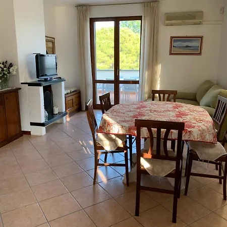 Con Terrazza Panoramica Apartmán